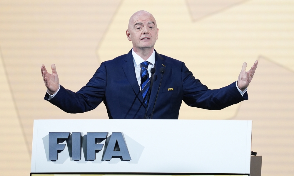 定的飞行经 定的飞行经